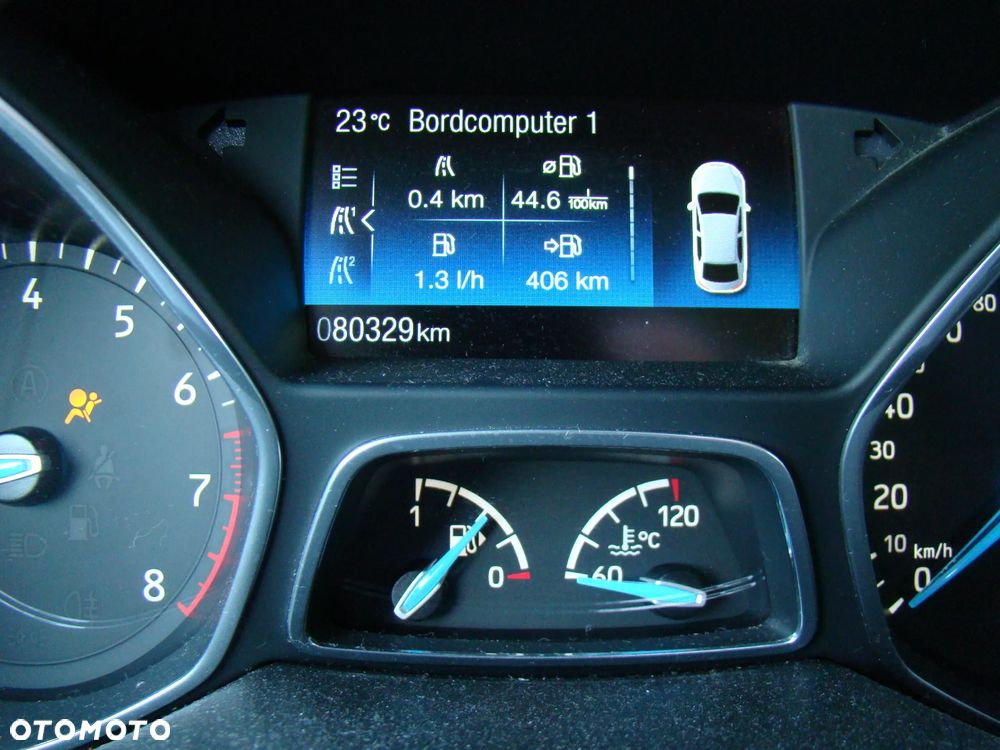 Ford Focus 1.0 EcoBoost Trend - 17