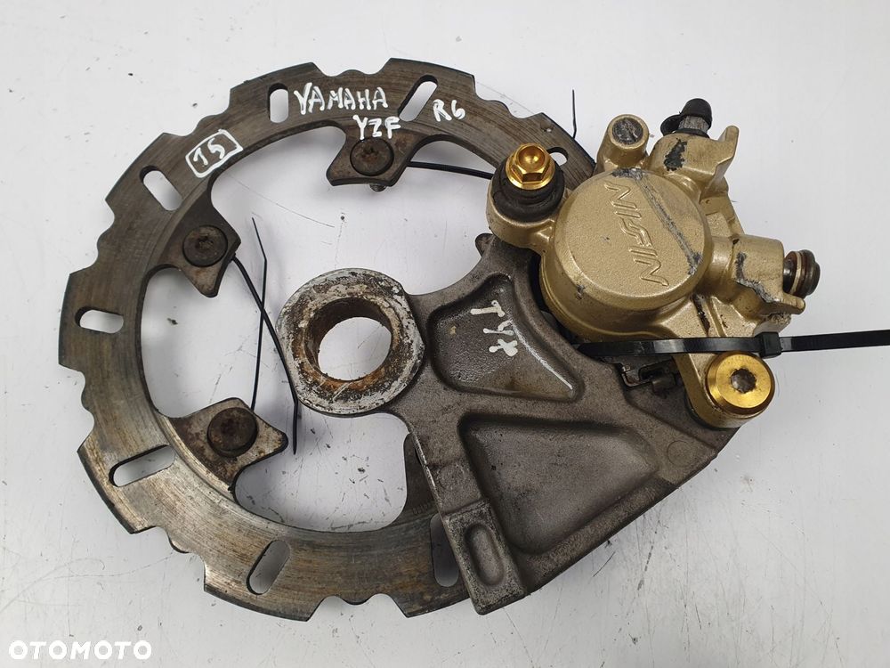 TARCZA HAMULCOWA ZACISK TYŁ Yamaha YZF-R6 R6 RJ11 06-07 mocowanie zacisku - 5