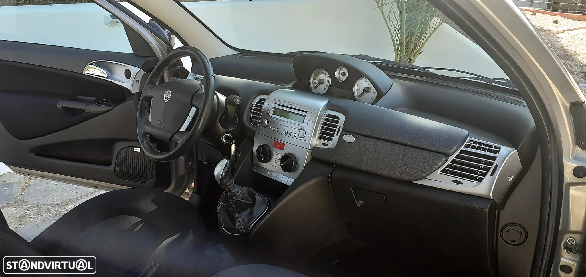 Lancia Ypsilon 1.2 Oro S&S - 12