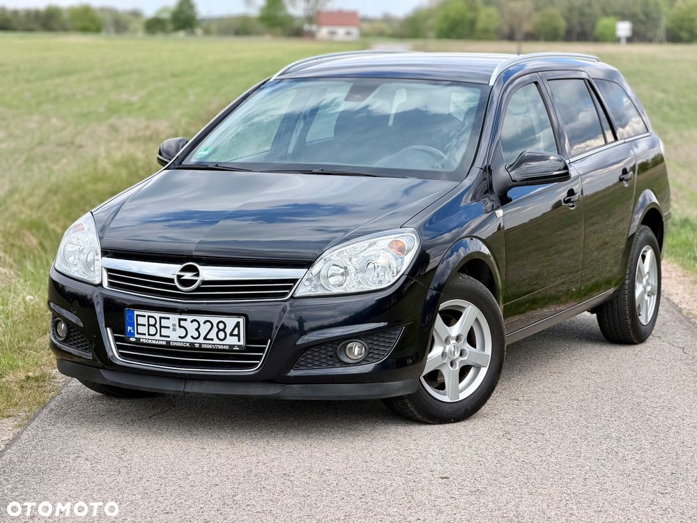 Opel Astra 1.6 Design Edition - 17