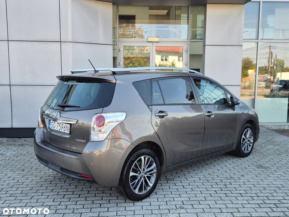 Toyota Verso 1.8 Prestige 7os - 7