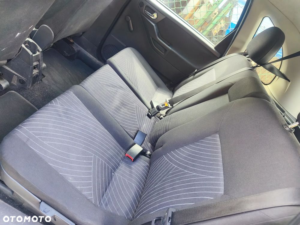 Opel Meriva 1.6 16V - 6