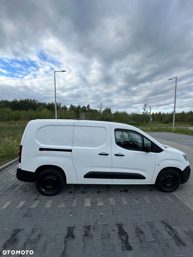 Peugeot Partner - 11