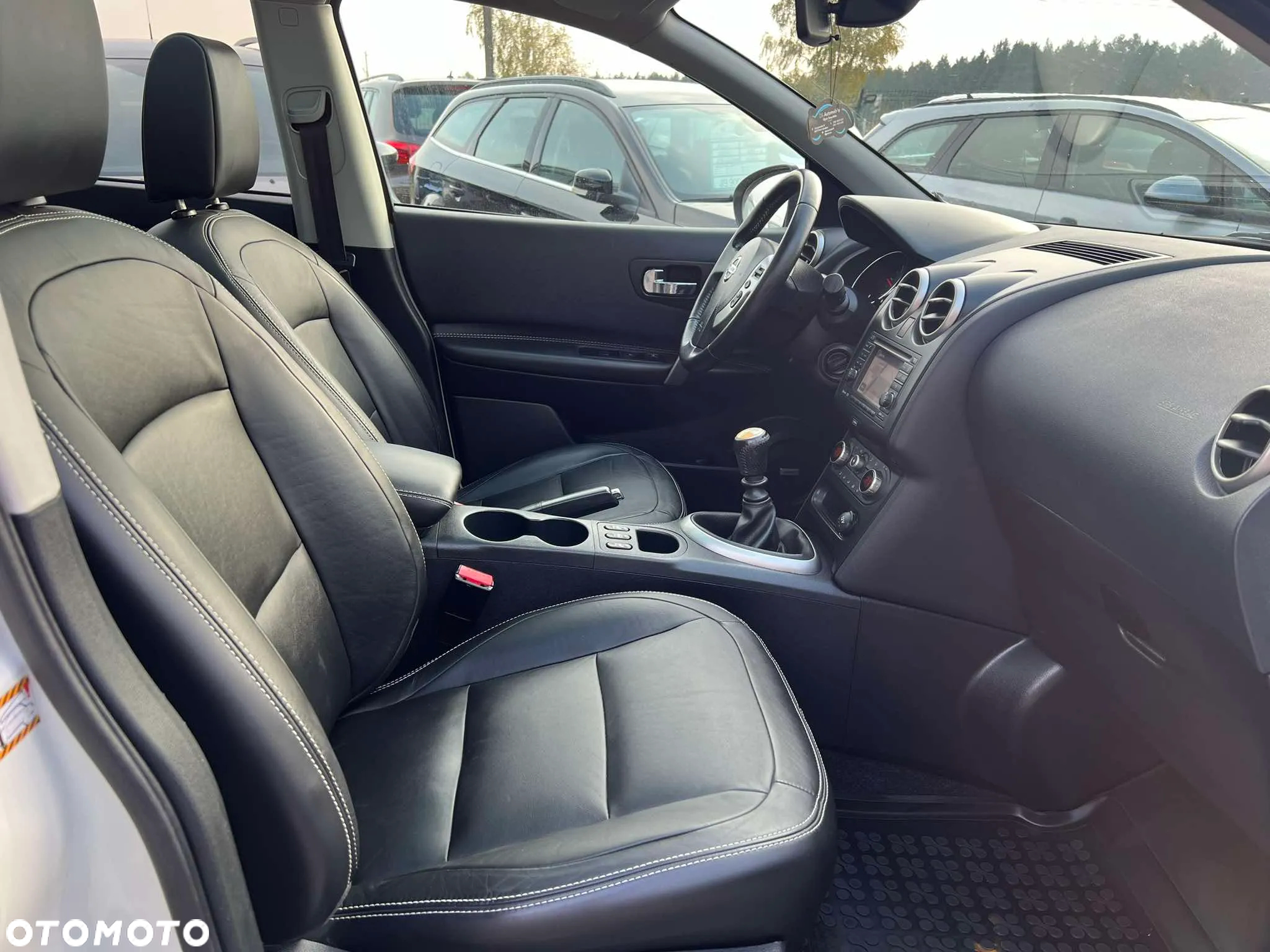 Nissan Qashqai 1.6 DCi Tekna+ - 12