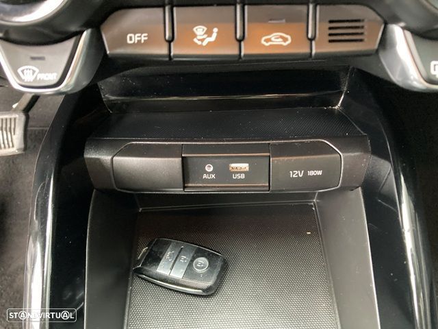 Kia Stonic 1.0 T-GDI 100 OPF DCT7 Vision - 29