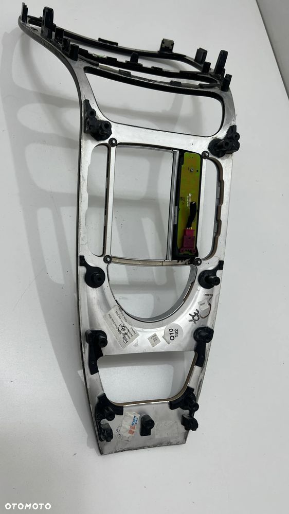 Ramka środkowa konsoli panel dekor drewno Mercedes SL R230 W230 SL500 SL350 - 22