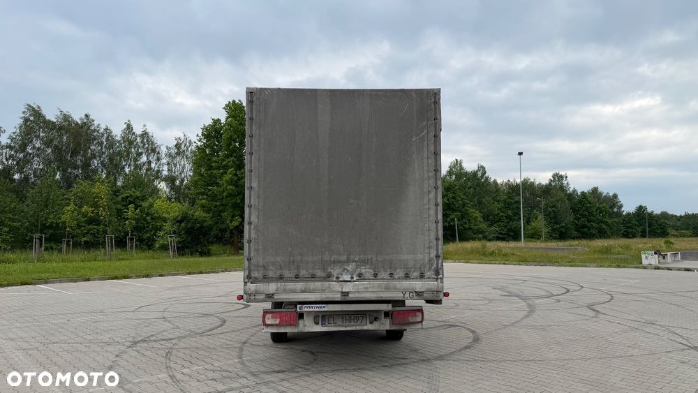 Volkswagen CRAFTER - 11