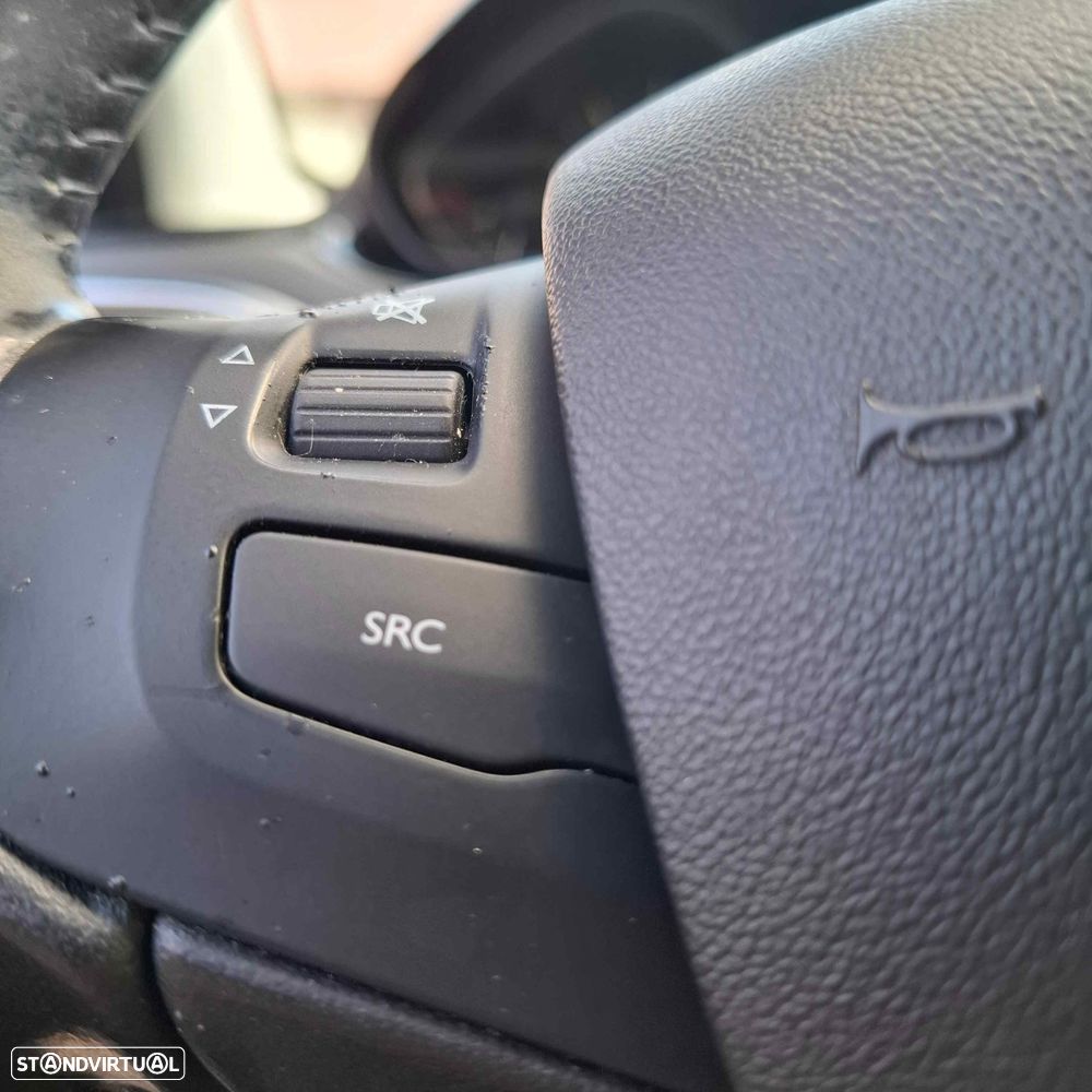 Peugeot 208 1.6 BlueHDi Allure - 25