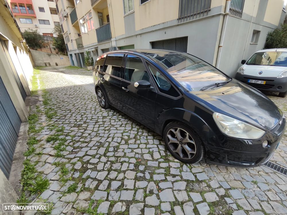 Ford S-Max 2.0 TDCi Titanium 7L - 3