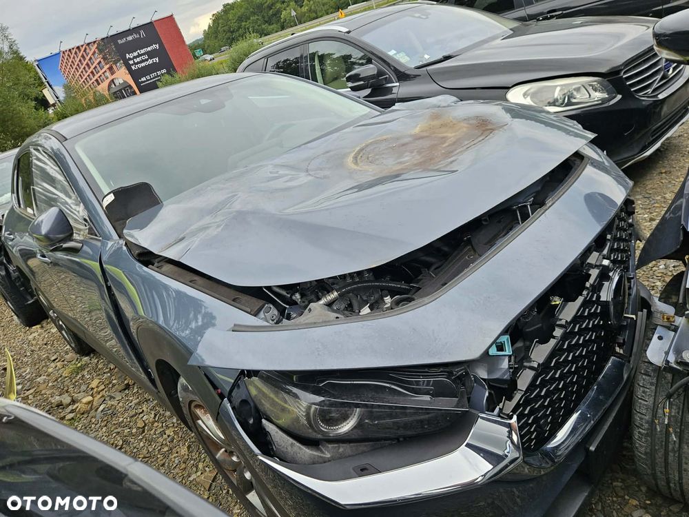 Mazda CX-30 2.0 mHEV Hikari 2WD - 12