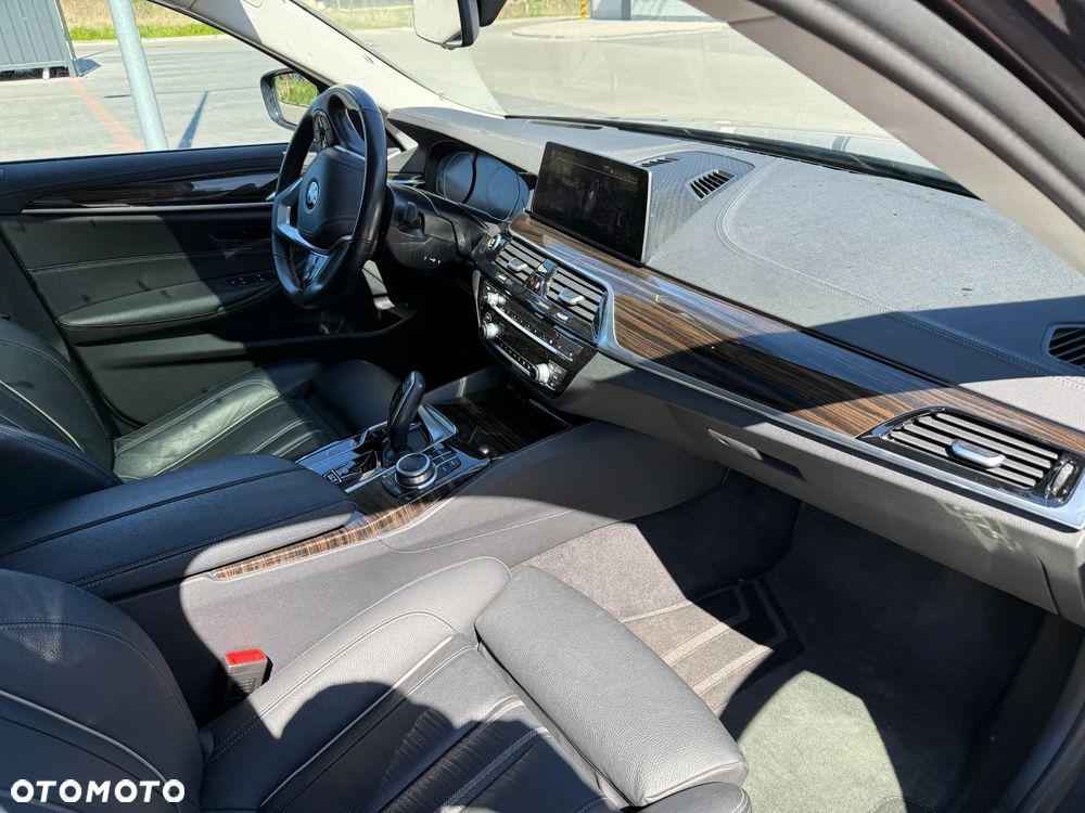 BMW Seria 5 520d Efficient Dynamics Edition Luxury Line - 9