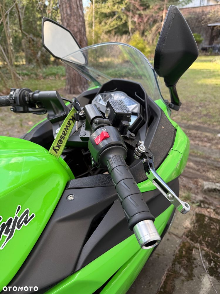 Kawasaki Ninja 300 ABS - 8