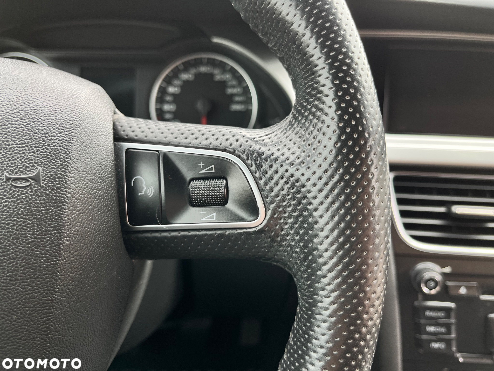 Audi A4 Avant 2.0 TFSI quattro S line Sportpaket - 17