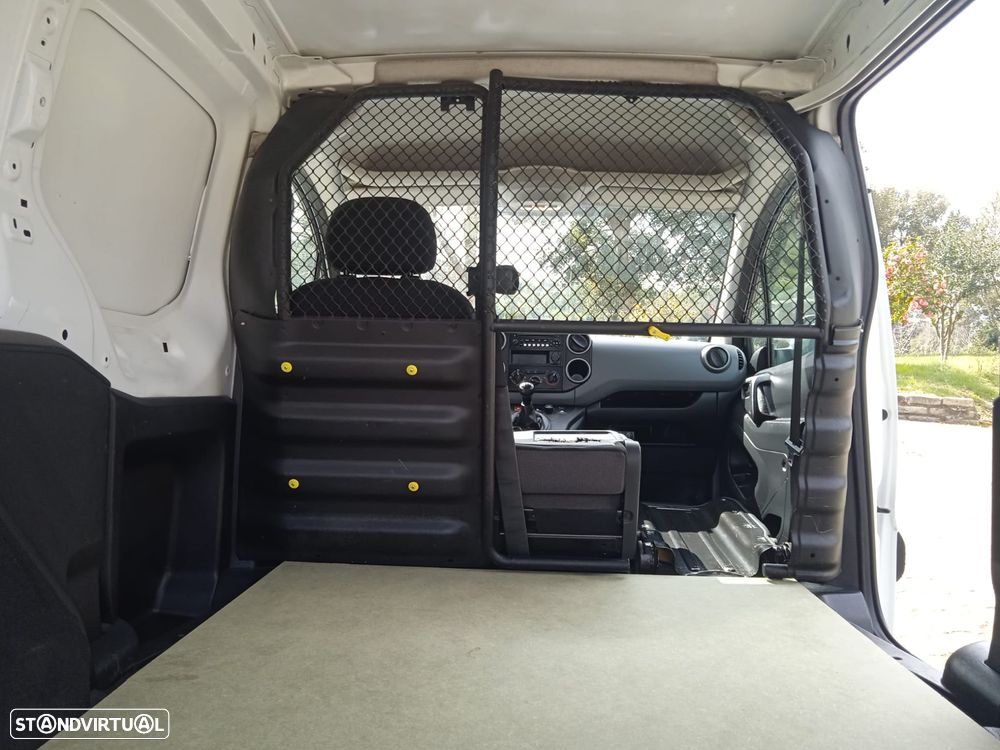 Citroën Berlingo XL (Longa) 1.6 Hdi 100cv 3 lugares 5 portas - 52