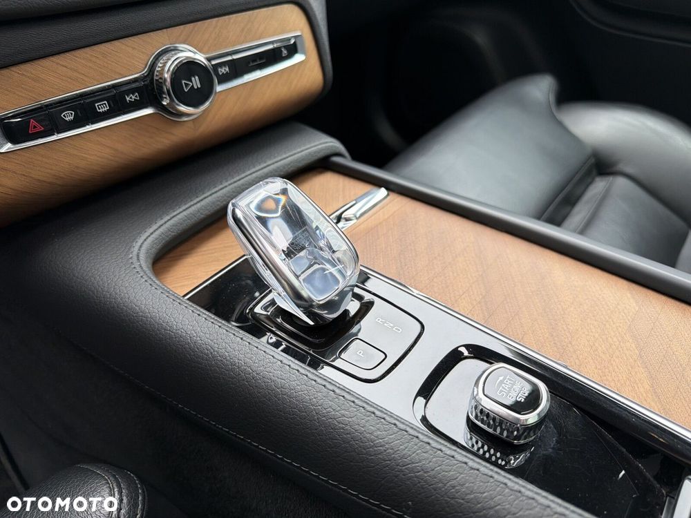 Volvo XC 90 B5 D AWD Inscription 7os - 18