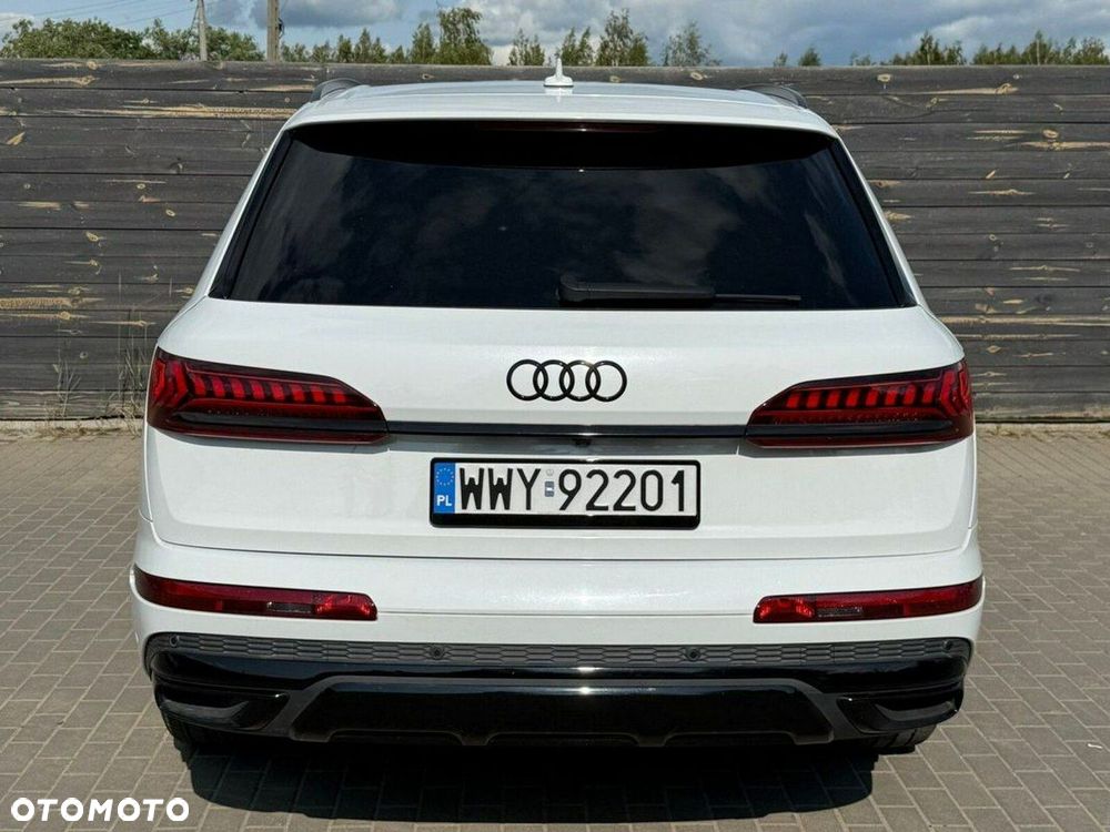 Audi Q7 - 13