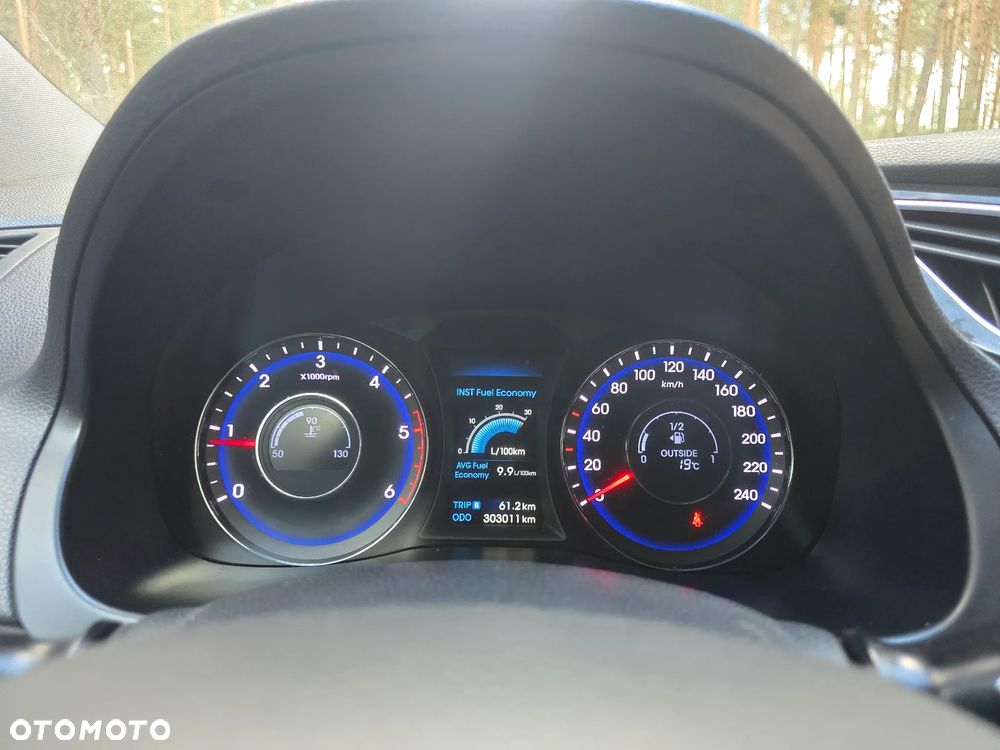 Hyundai i40 Kombi 1.7 CRDi Premium - 16