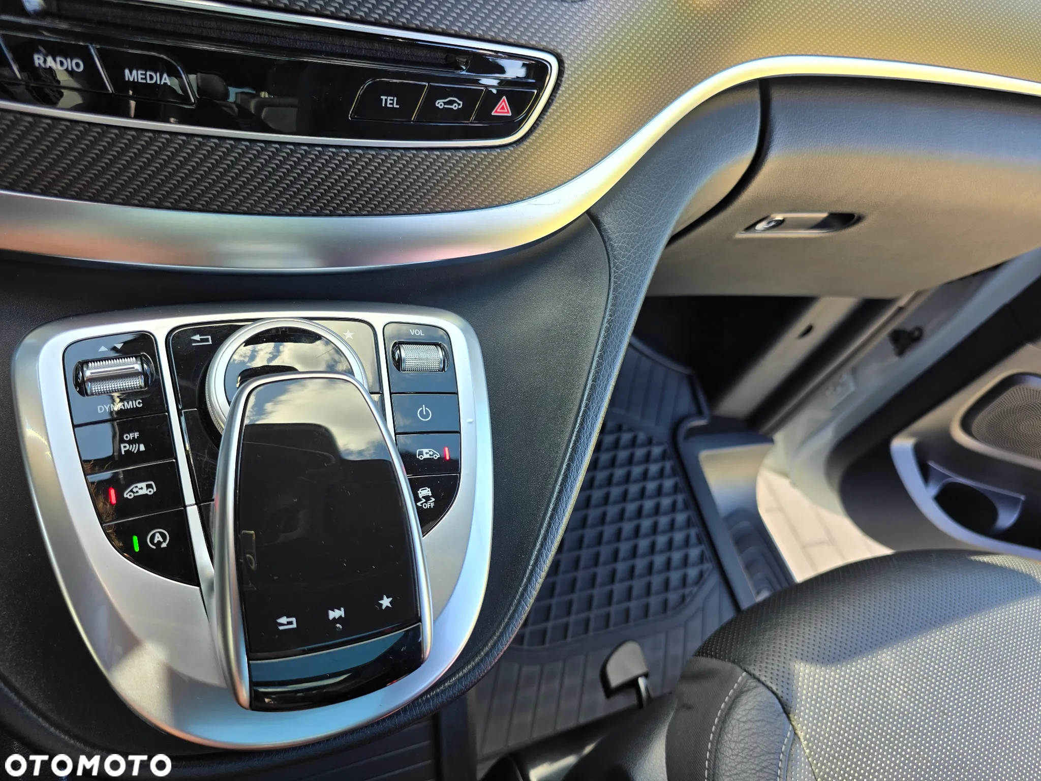 Mercedes-Benz Klasa V 250 d 4-Matic Avantgarde 7G-Tronic (d³ugi) - 22