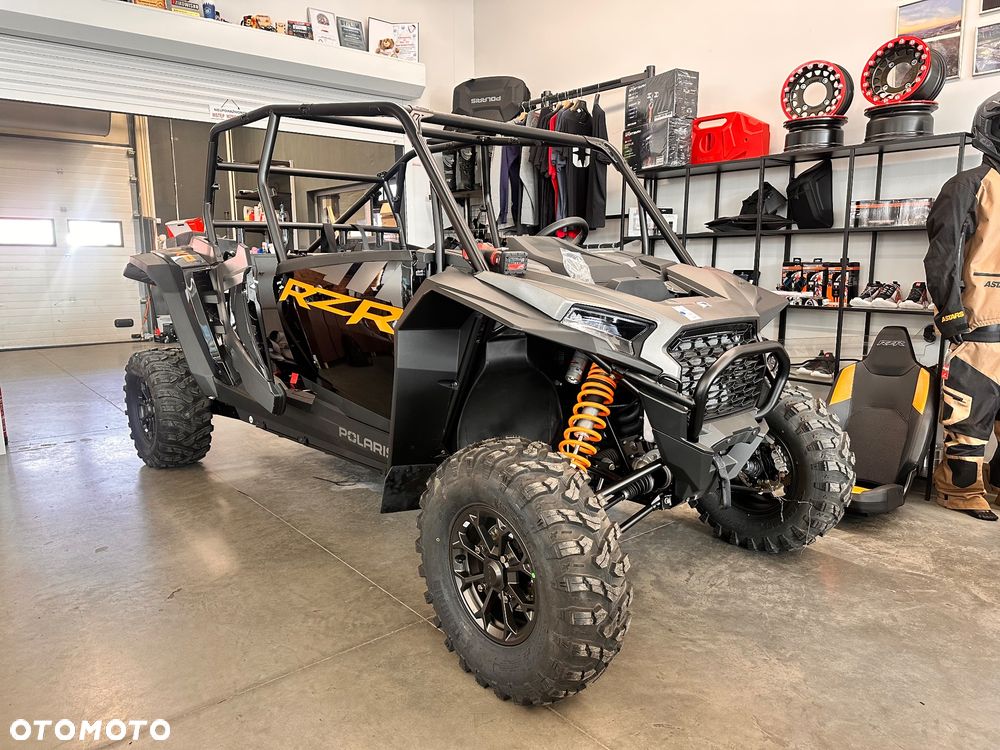 Polaris RZR - 6