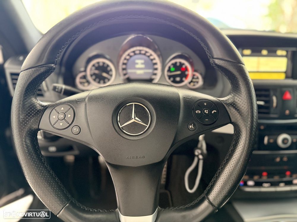 Mercedes-Benz E 250 CDi Avantgarde BlueEfficiency - 22