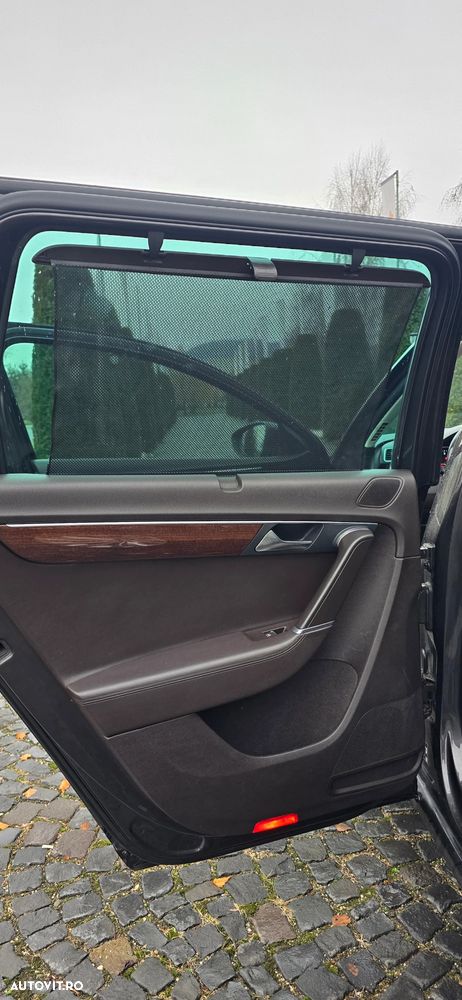 Volkswagen Passat Variant 2.0 TDI DPF DSG Highline - 20