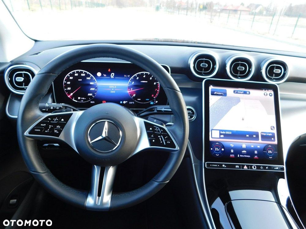 Mercedes-Benz GLC - 11