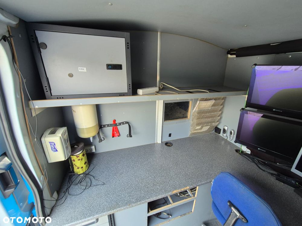 Ford Transit 2.2 TDCi / L3H2 / SERWISOWY / MOBILNY WARSZTAT / ASENIZACYJNY / BLASZAK / SERWISOWANY / 1 WŁ / EURO 5 / KAMERA DO KANALIZACJI - 18