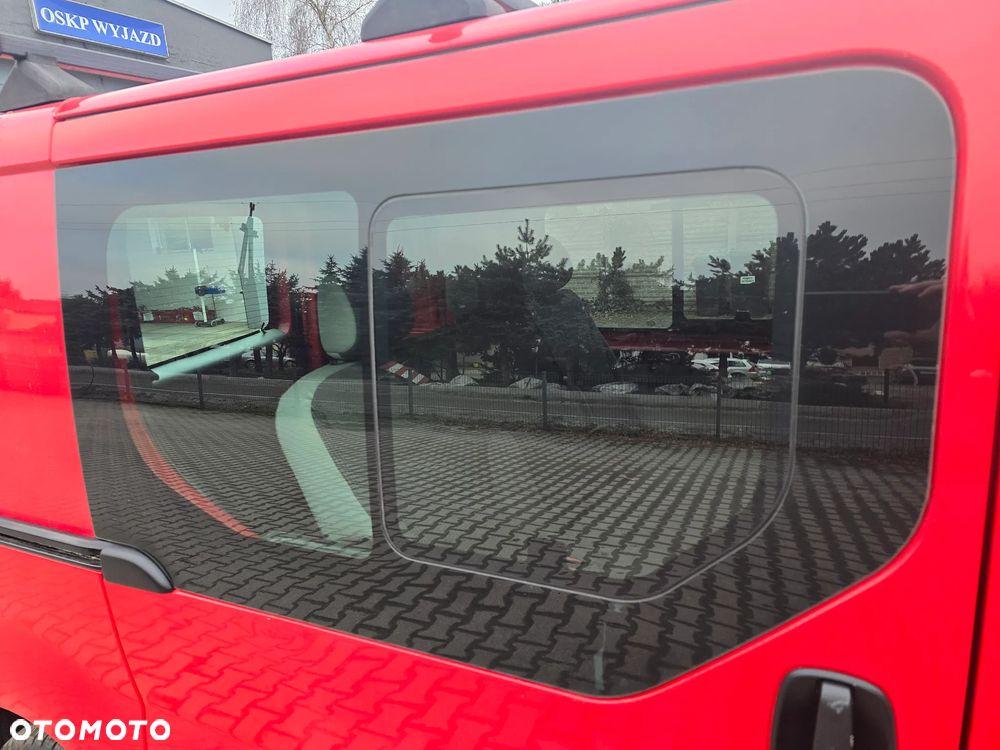 Opel VIVARO - 11
