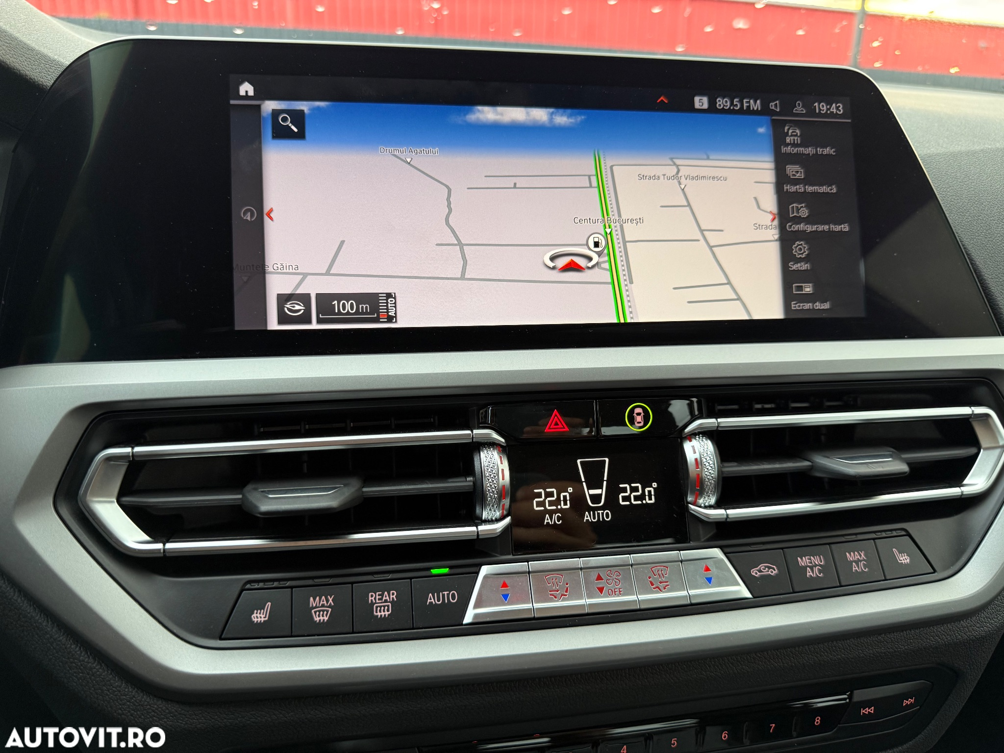 BMW Seria 3 330d Aut. Sport Line - 33