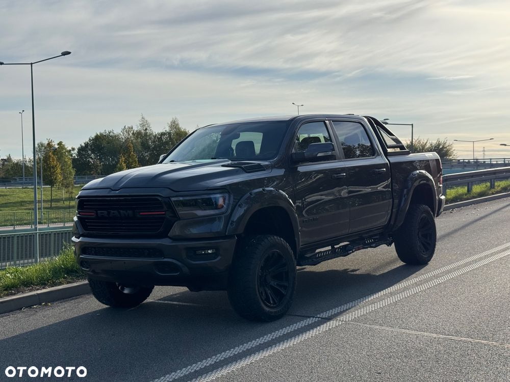RAM 1500 Crew Cab MB Sport - 2