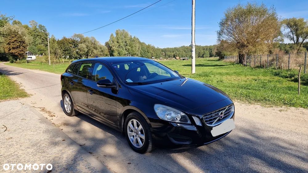 Volvo V60 D2 Momentum - 3