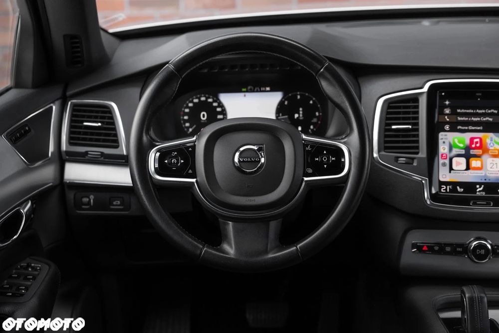 Volvo XC 90 B5 D AWD Geartronic Momentum - 28