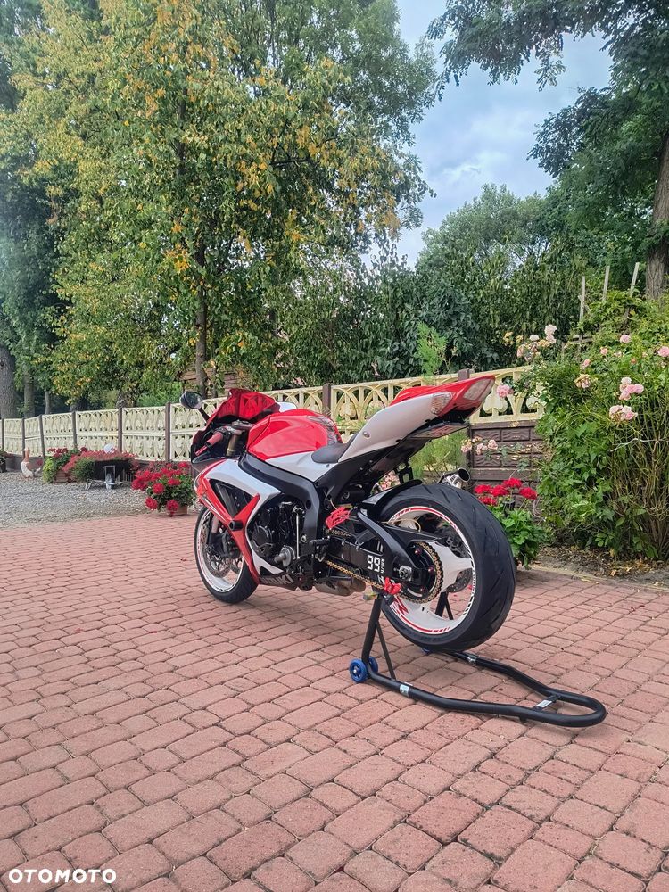 Suzuki GSX-R - 5