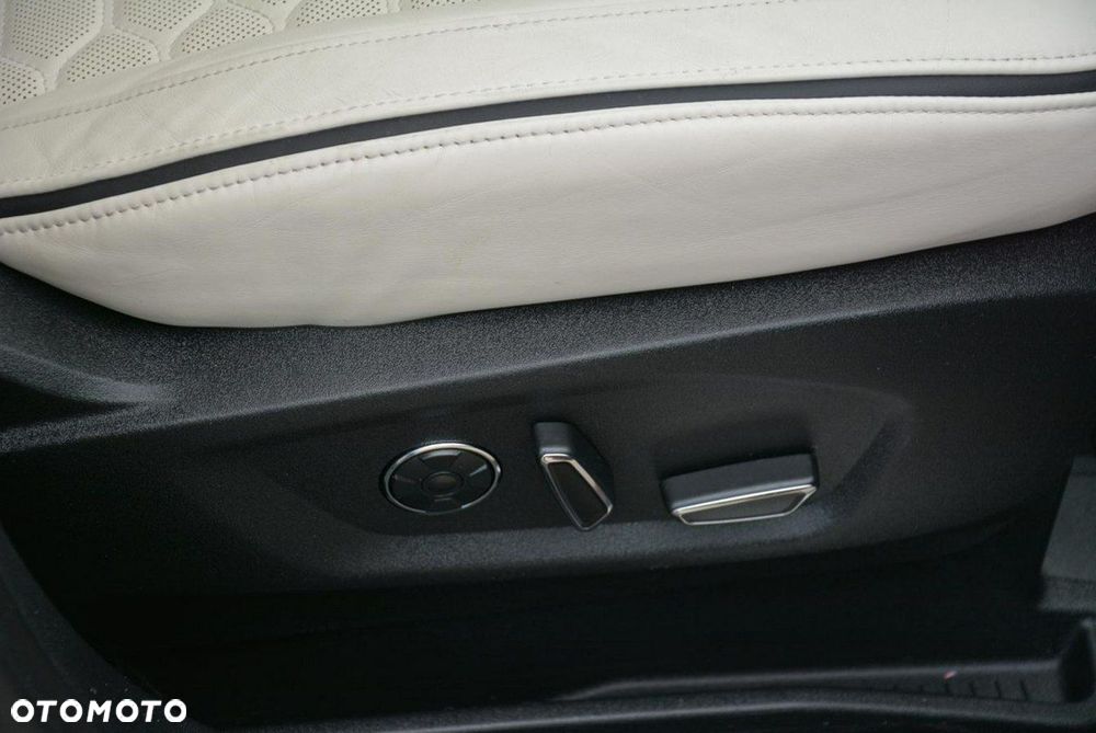 Ford S-Max 2.0 EcoBoost Vignale - 22