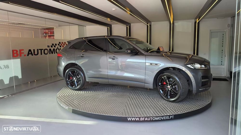 Jaguar F-Pace 2.0 i4D R-Sport AWD Aut. - 11