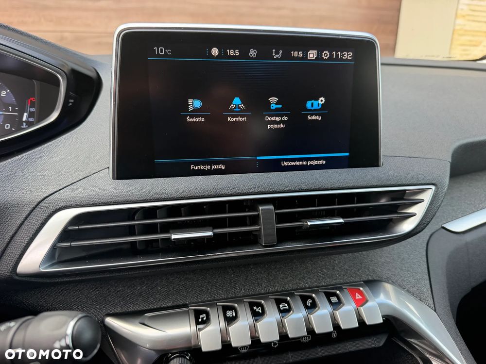 Peugeot 3008 1.2 PureTech GPF Crossway S&S EAT8 - 19