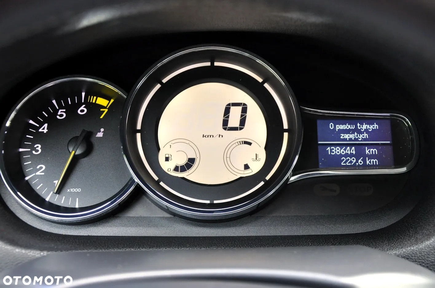 Renault Megane - 35