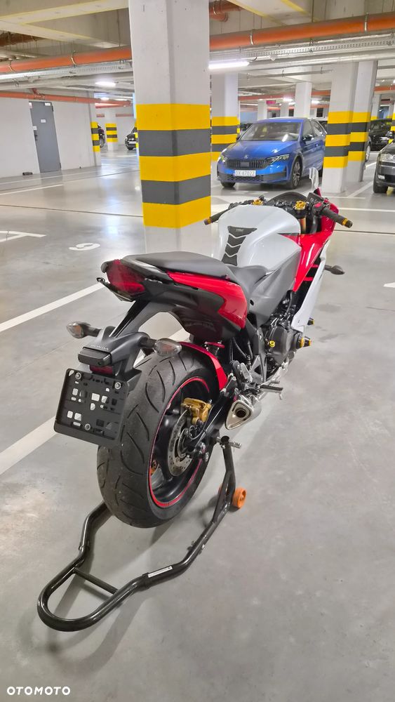 Honda CBR - 6