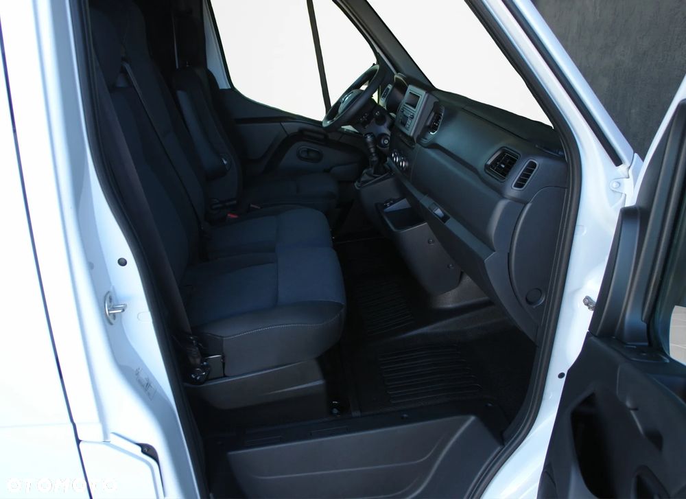 Renault Master - 13