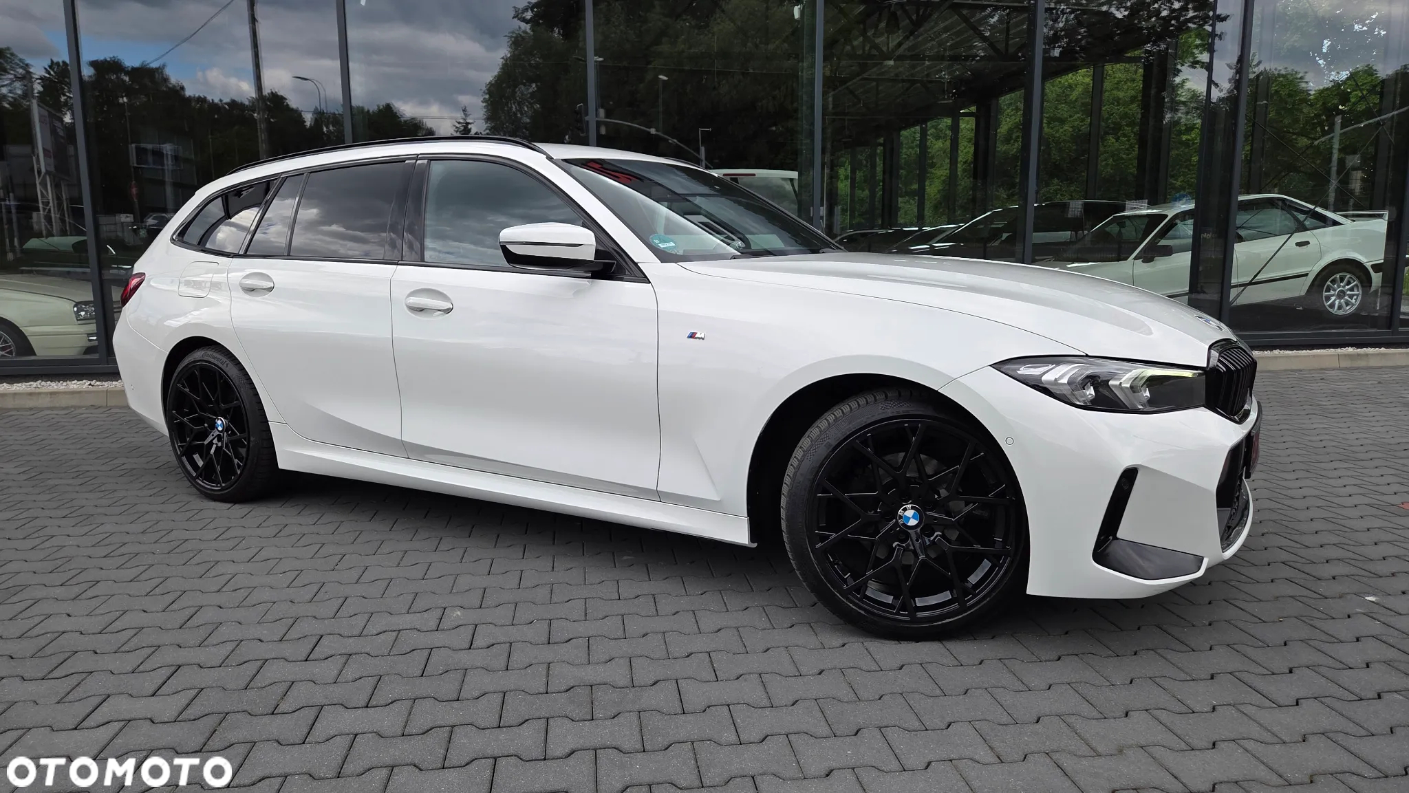BMW Seria 3 320d M Sport sport - 35