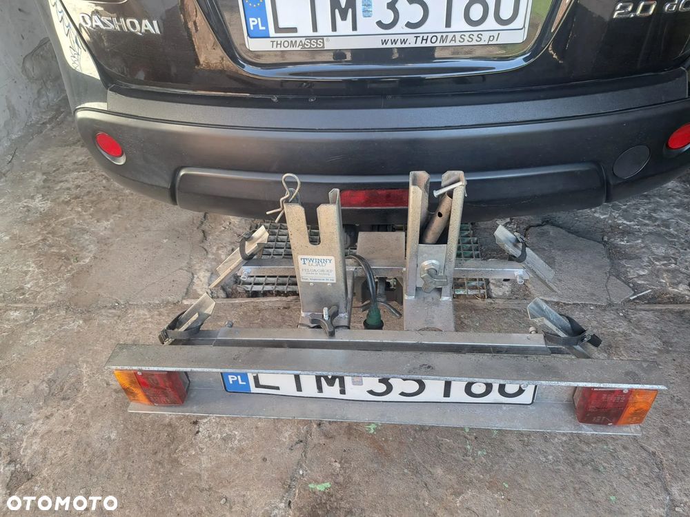 Nissan Qashqai 2.0 dCi DPF acenta - 13
