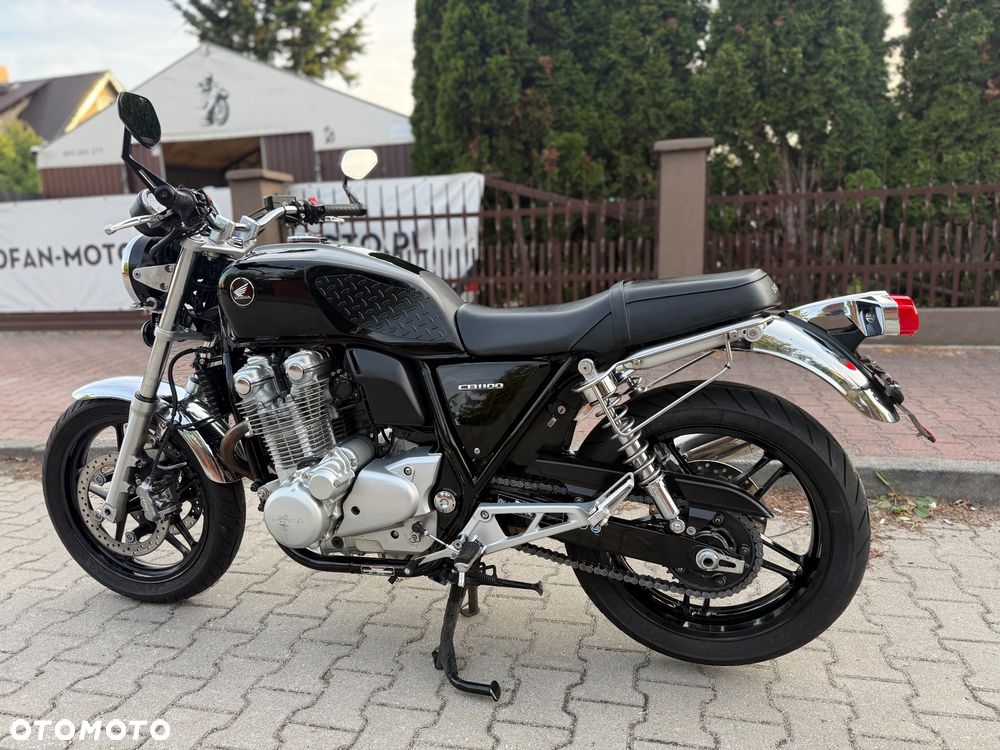 Honda CB - 17
