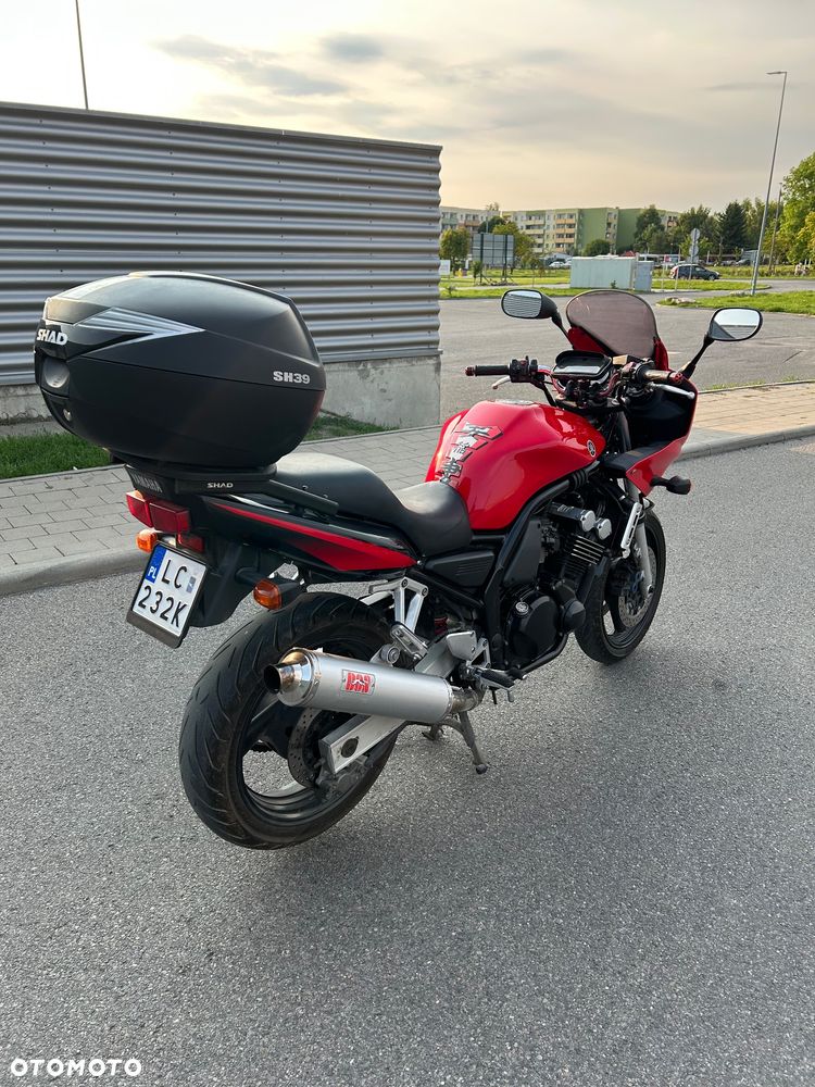 Yamaha FZS - 3