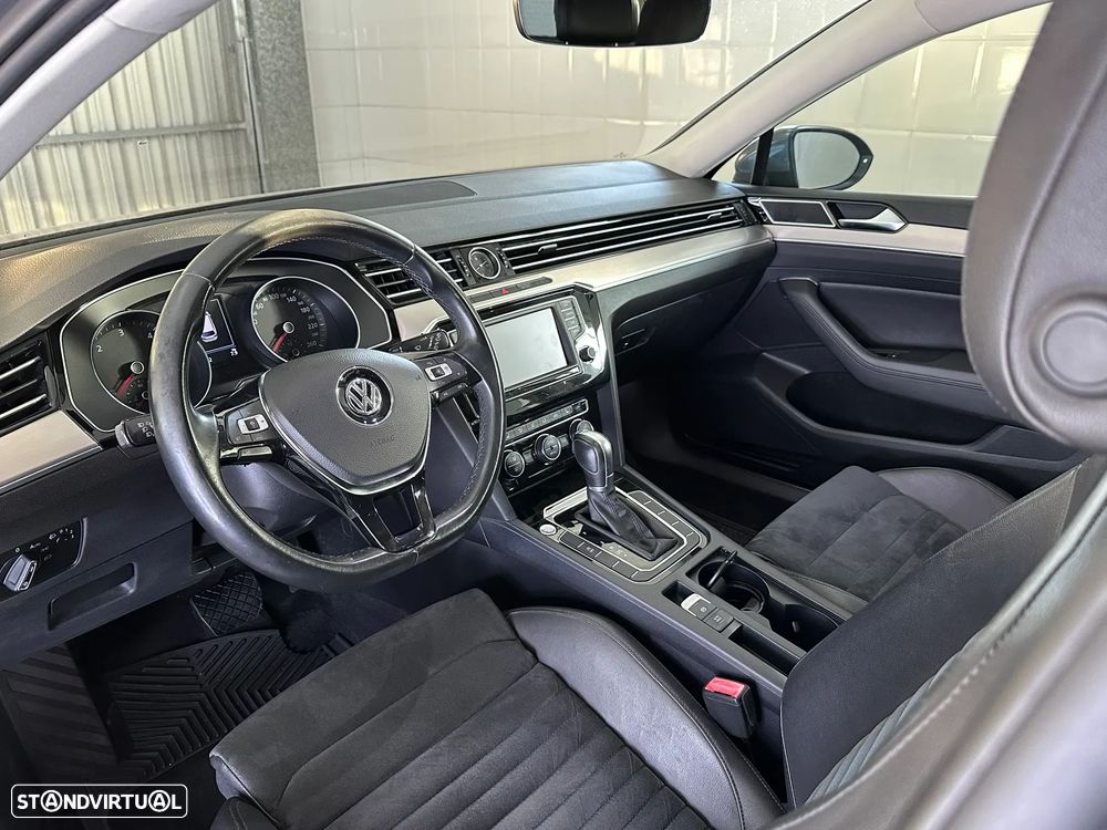 VW Passat Variant 2.0 TDI Highline DSG - 7
