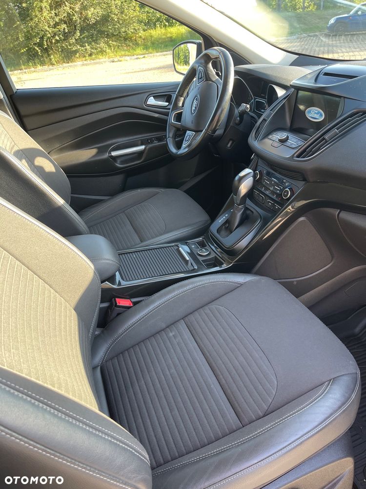 Ford Kuga 2.0 TDCi 4WD Titanium Plus - 33