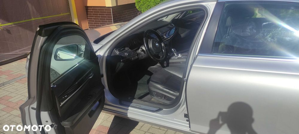 BMW Seria 7 - 4