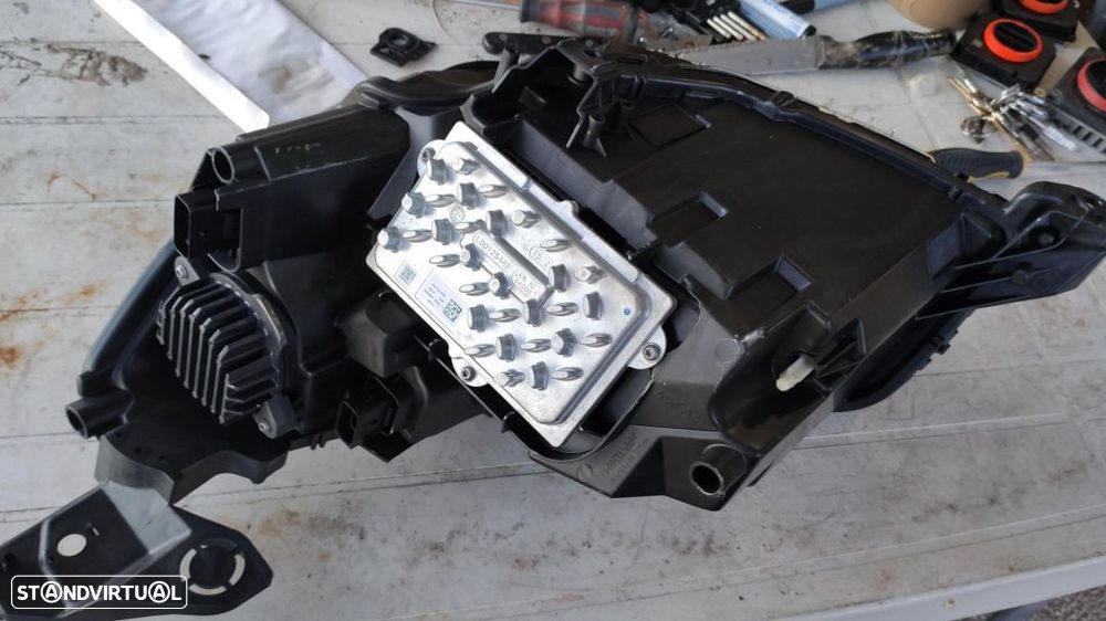 farol direito full Led Peugeot 208 completo - 6