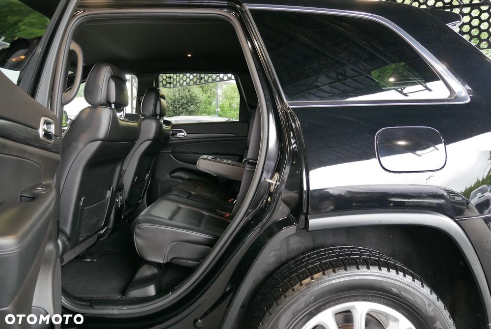 Jeep Grand Cherokee - 10