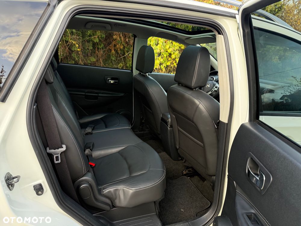 Nissan Qashqai+2 2.0 dCi 4x4 Tekna - 12