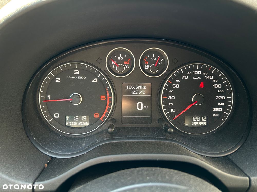 Audi A3 Sportback 1.6 TDI DPF Ambition - 8